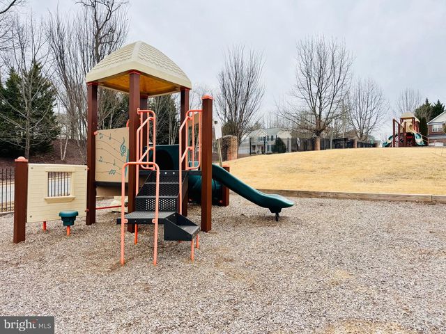 3197 TULIP TREE PL, Dumfries, VA 22026