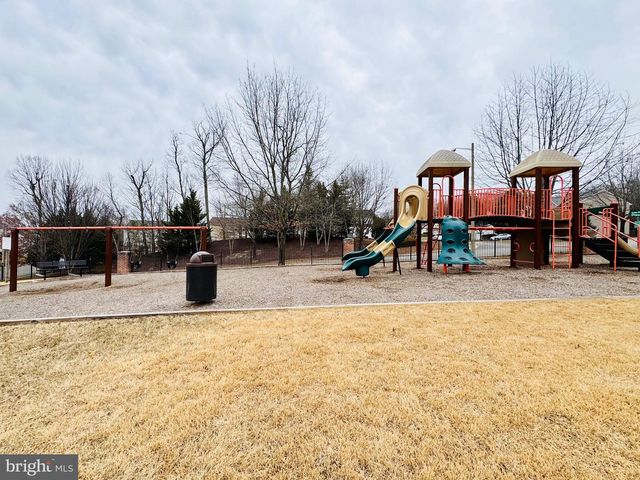 3197 TULIP TREE PL, Dumfries, VA 22026