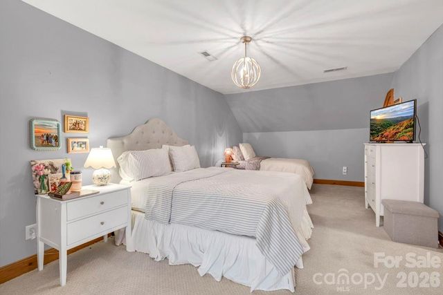 165 Leighway Lane, Banner Elk, NC 28604