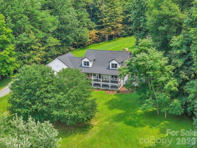 165 Leighway Lane, Banner Elk, NC 28604
