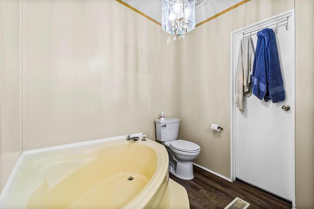 106 Jefferson Street, Livingston, TX 77351