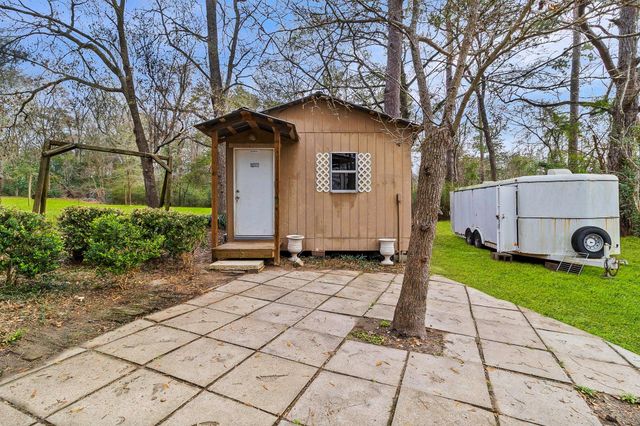 106 Jefferson Street, Livingston, TX 77351