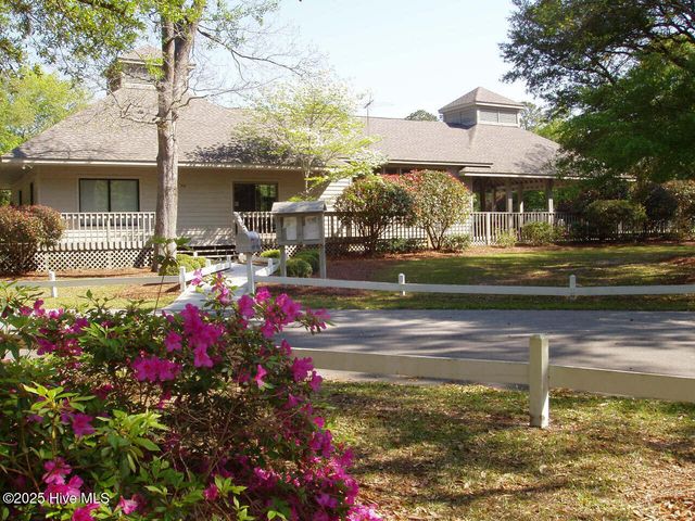 664 Cypress Grove Court SE, Bolivia, NC 28422