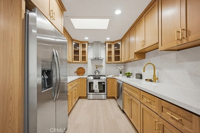 8940 Comet Circle, Westminster, CA 92683