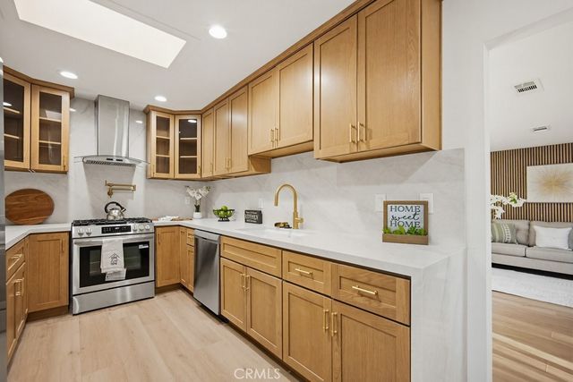 8940 Comet Circle, Westminster, CA 92683