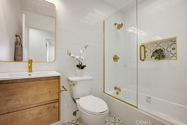 8940 Comet Circle, Westminster, CA 92683