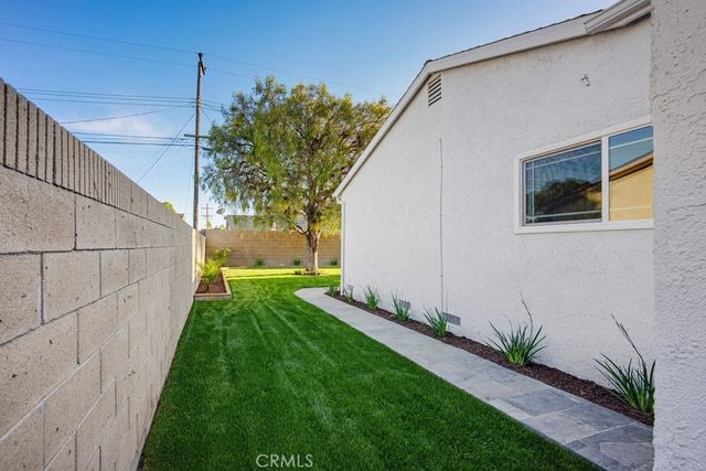 8940 Comet Circle, Westminster, CA 92683