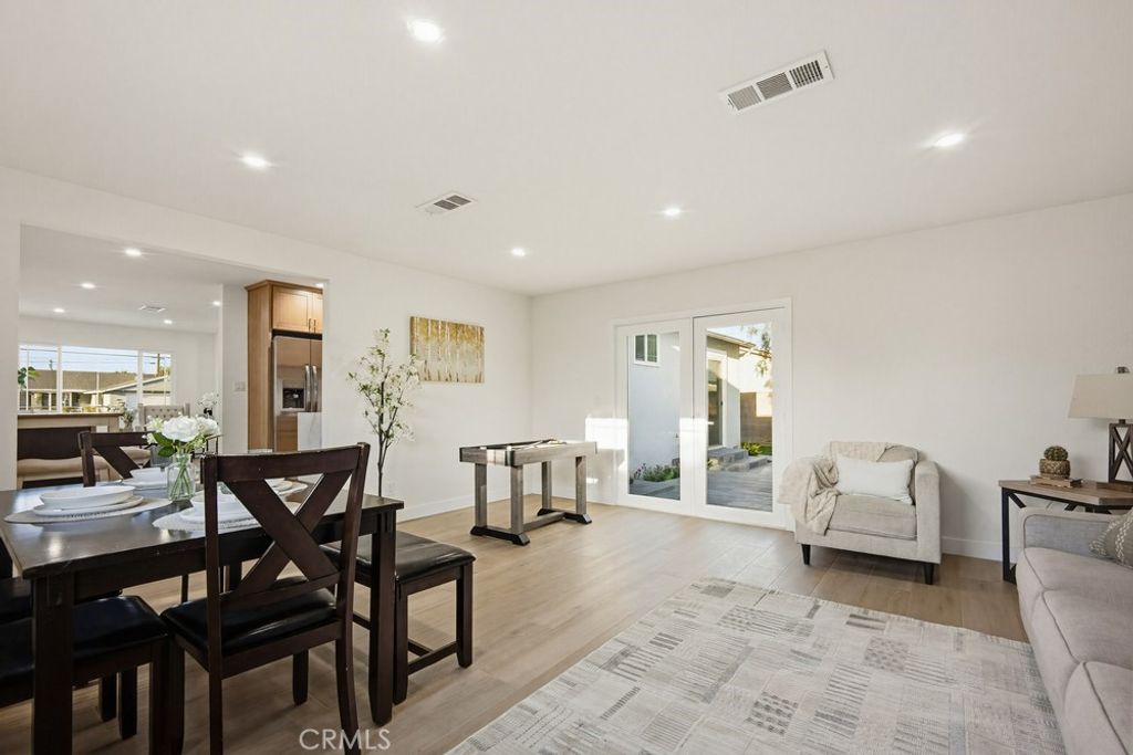 Image 20 of property listing at 8940 Comet Circle, Westminster, CA 92683