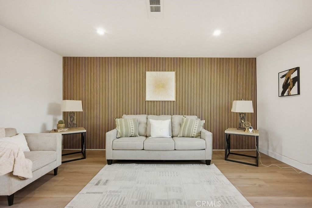 Image 21 of property listing at 8940 Comet Circle, Westminster, CA 92683