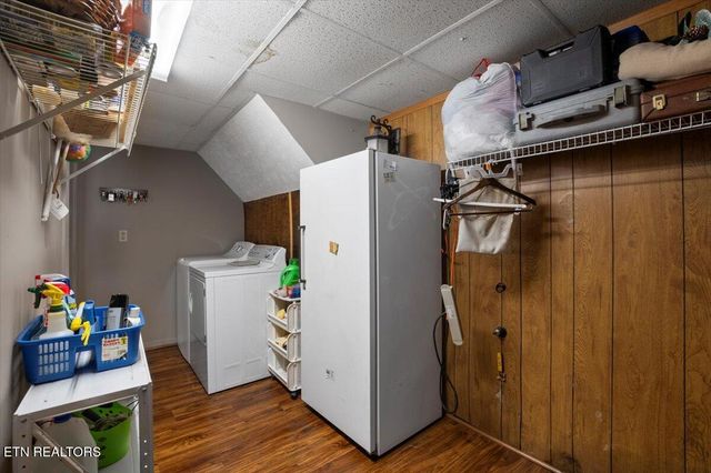 121 E Village Circle, Lafollette, TN 37766