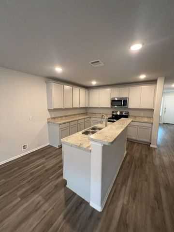 509 Hines Avenue A, Willis, TX 77378