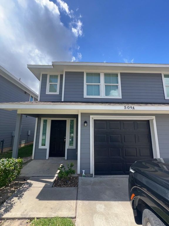 509 Hines Avenue A, Willis, TX 77378