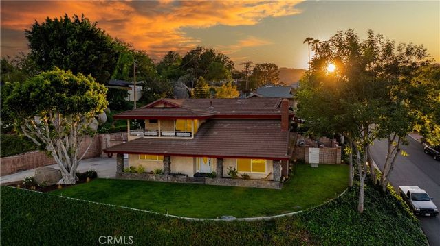 5425 Golden West, Riverside, CA 92509