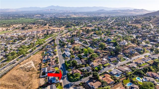 5425 Golden West, Riverside, CA 92509