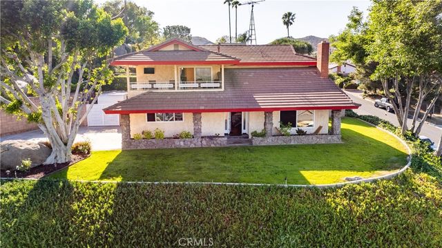 5425 Golden West, Riverside, CA 92509
