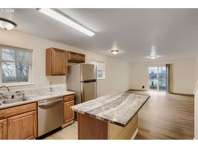 2930 Se 125TH Ave, Portland, OR 97236