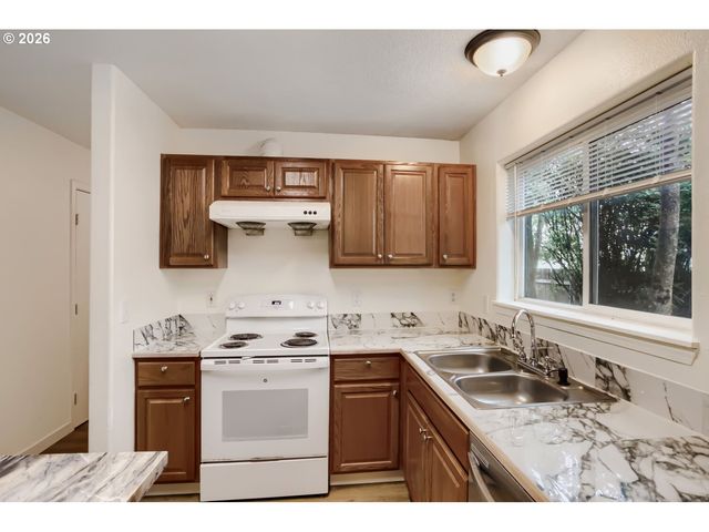 2930 Se 125TH Ave, Portland, OR 97236