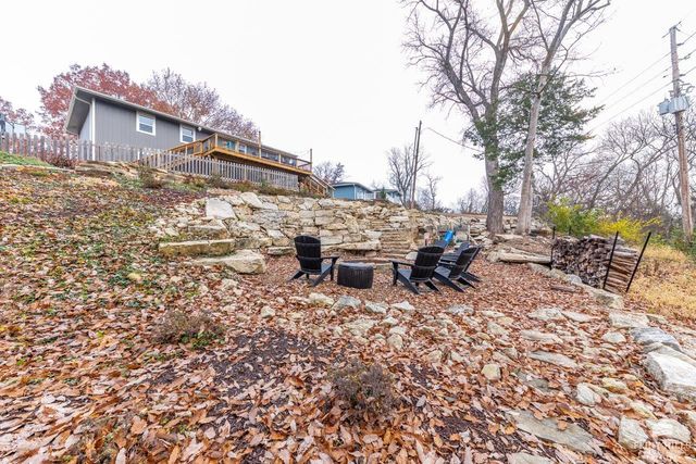 838 Dondee Drive, Manhattan, KS 66502