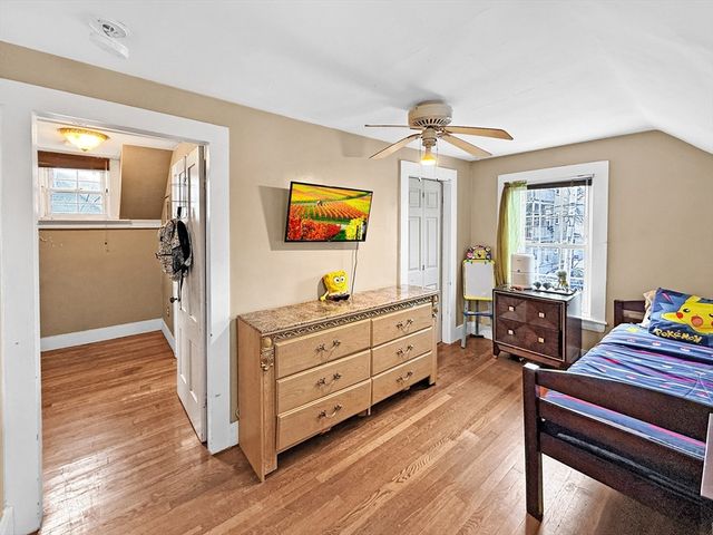 6 Nichols St, Lynn, MA 01902