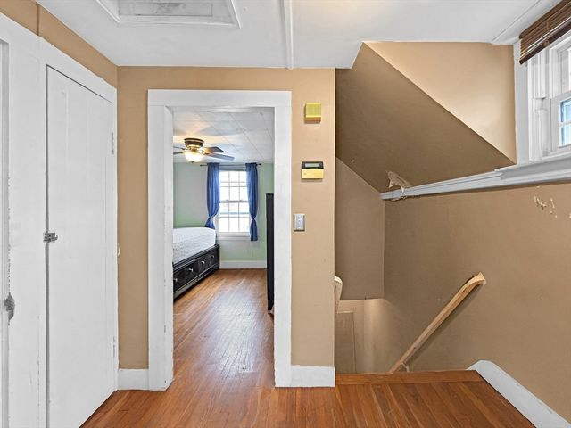 6 Nichols St, Lynn, MA 01902