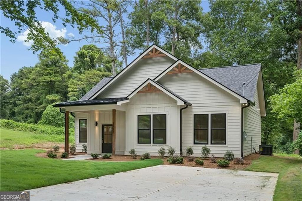 2593 Abner Place NW, Atlanta, GA 30318