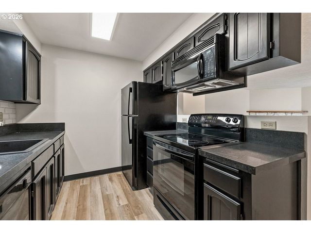 11140 Sw 95TH Ave, Portland, OR 97223