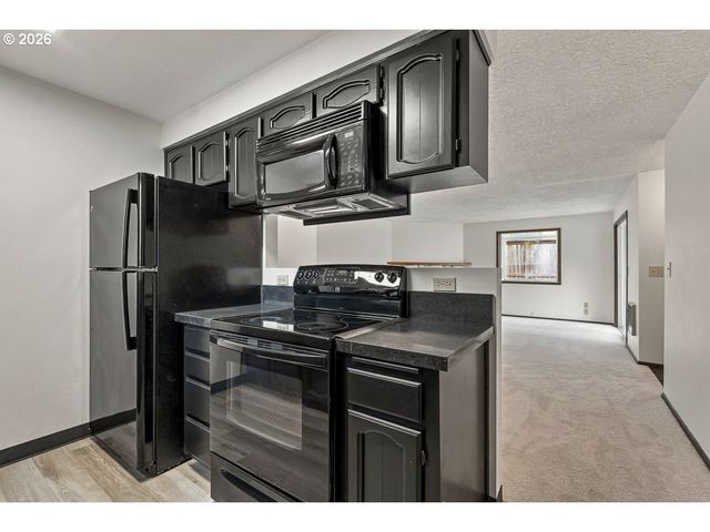 11140 Sw 95TH Ave, Portland, OR 97223