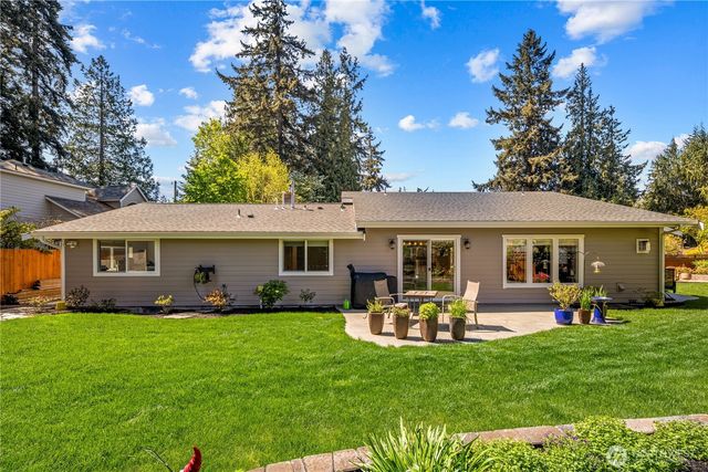 643 Edmonds Way, Edmonds, WA 98020