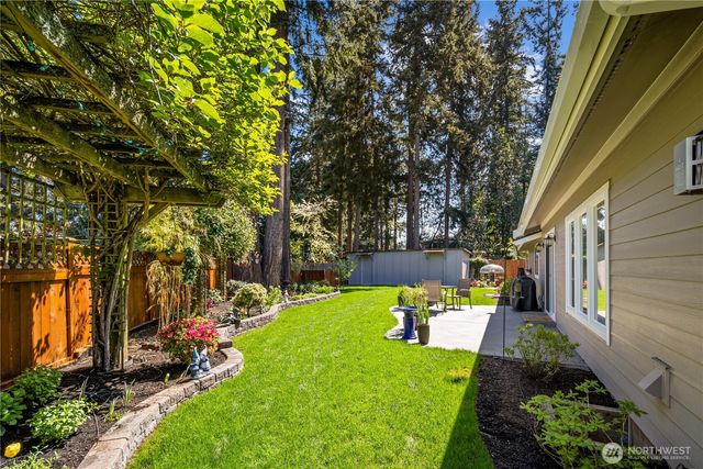 643 Edmonds Way, Edmonds, WA 98020