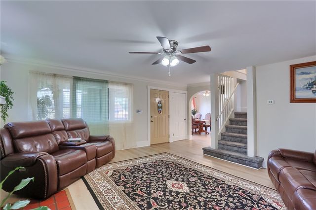 5216 Verona, Penn Hills, PA 15147