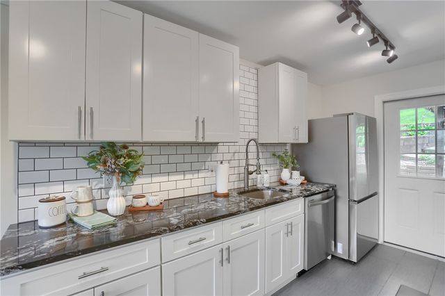 5216 Verona, Penn Hills, PA 15147