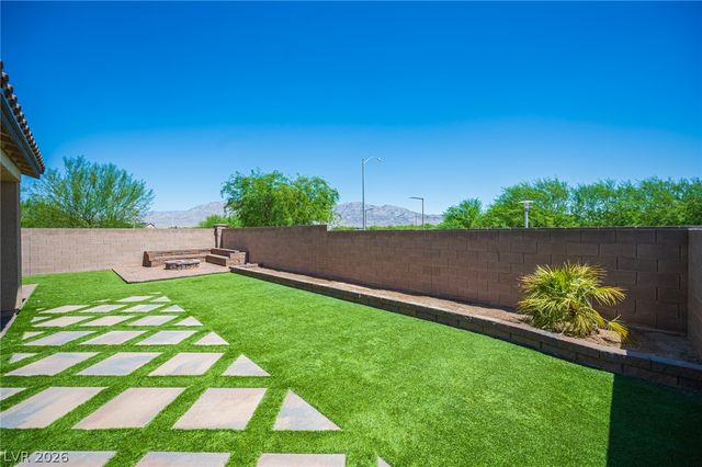 7612 Linton Street, North Las Vegas, NV 89084