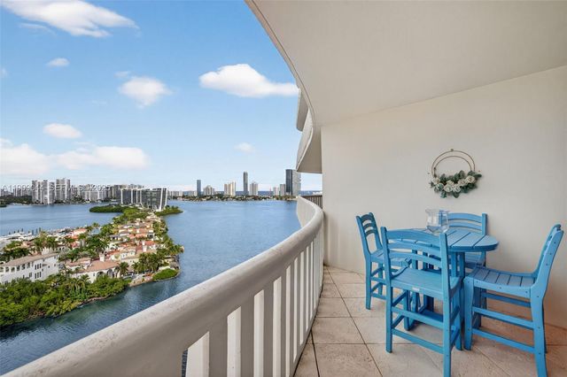 3000 Island Boulevard 1904, Aventura, FL 33160
