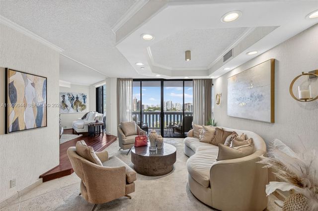 3000 Island Boulevard 1904, Aventura, FL 33160