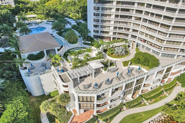 3000 Island Boulevard 1904, Aventura, FL 33160