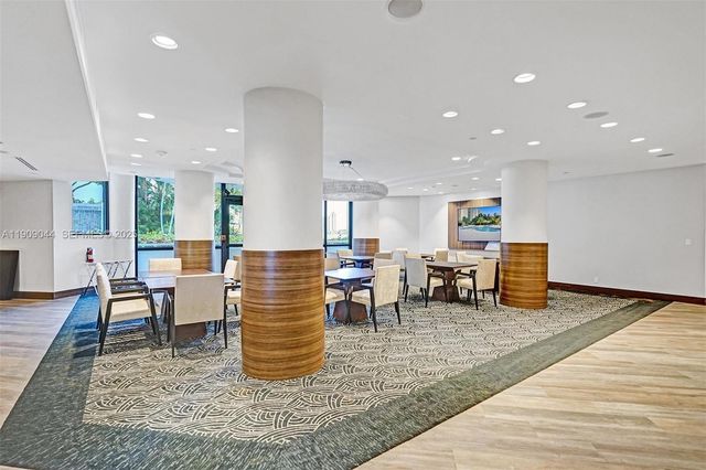 3000 Island Boulevard 1904, Aventura, FL 33160