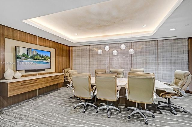 3000 Island Boulevard 1904, Aventura, FL 33160