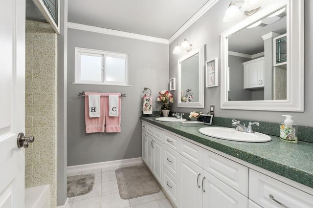 7361 N 3rd Street, Fresno, CA 93720