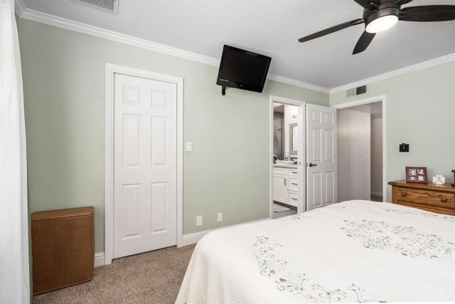 7361 N 3rd Street, Fresno, CA 93720