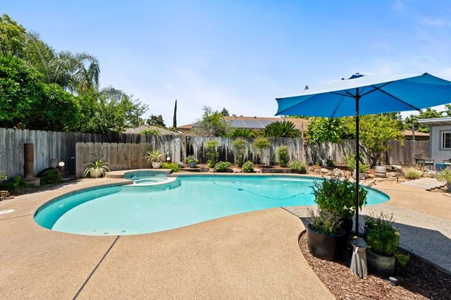 7361 N 3rd Street, Fresno, CA 93720