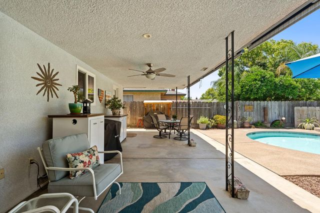 7361 N 3rd Street, Fresno, CA 93720