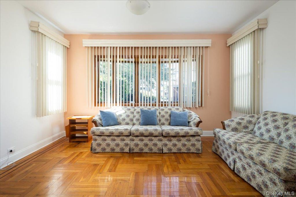 4539 172nd Street, Flushing, NY 11358 — photo 3
