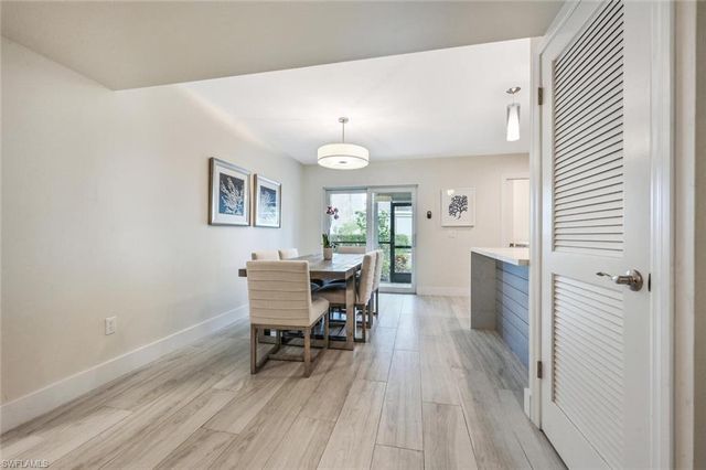 788 Park Shore DR # G17, Naples, FL 34103