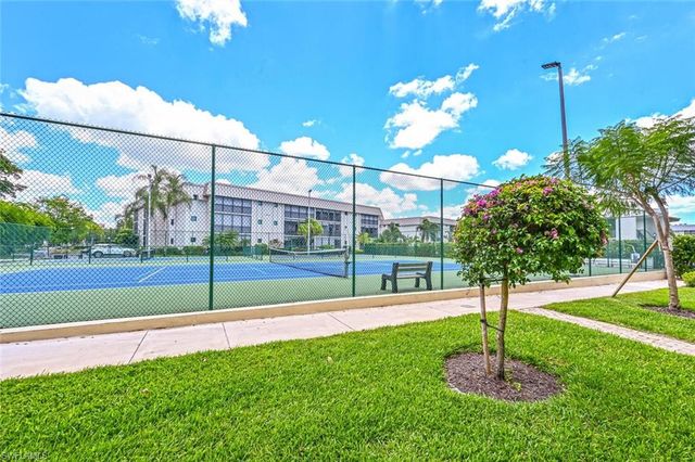 788 Park Shore DR # G17, Naples, FL 34103