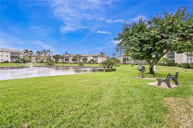 788 Park Shore DR # G17, Naples, FL 34103