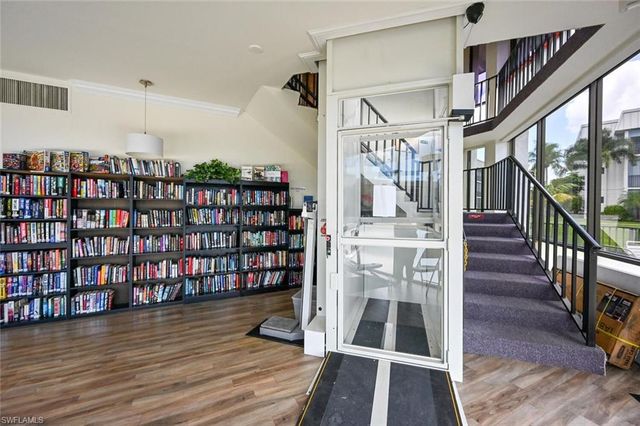 788 Park Shore DR # G17, Naples, FL 34103