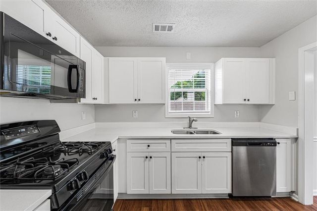 1312 Vine Circle, Mcdonough, GA 30253
