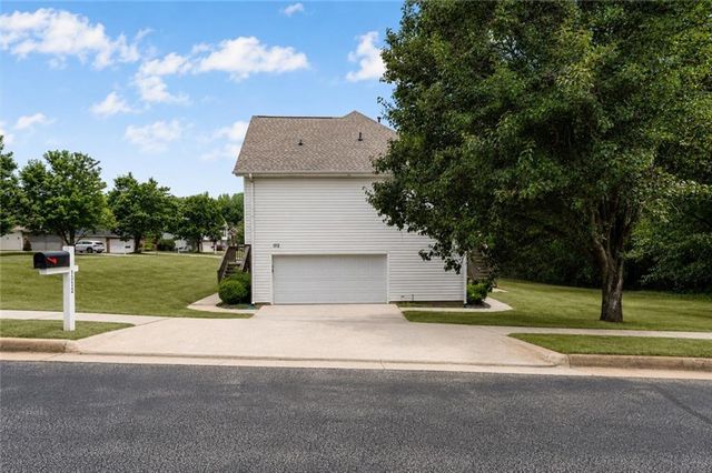 1312 Vine Circle, Mcdonough, GA 30253