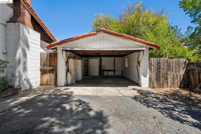 1810 3RD AVE, Walnut Creek, CA 94597