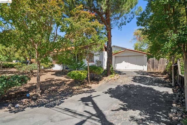 1810 3RD AVE, Walnut Creek, CA 94597
